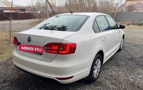 Volkswagen Jetta VI, 2013 год, 965 000 рублей, 5 фотография