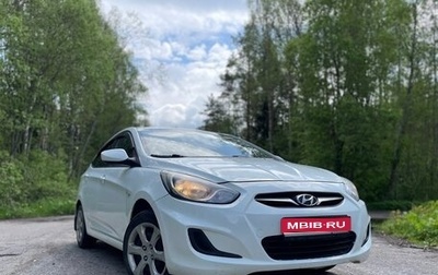 Hyundai Solaris II рестайлинг, 2014 год, 730 000 рублей, 1 фотография