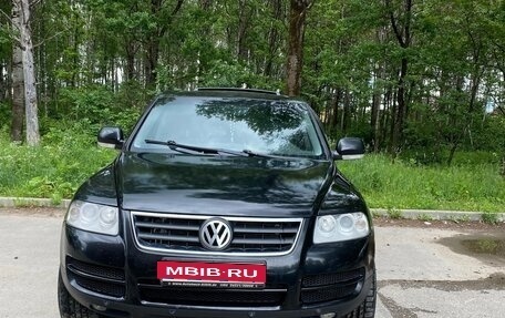 Volkswagen Touareg III, 2005 год, 1 000 000 рублей, 1 фотография