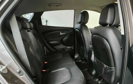 Hyundai ix35 I рестайлинг, 2011 год, 880 000 рублей, 11 фотография