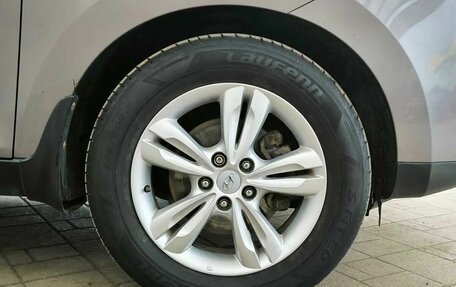 Hyundai ix35 I рестайлинг, 2011 год, 880 000 рублей, 14 фотография