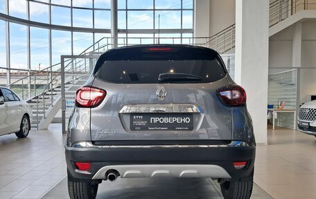 Renault Kaptur I рестайлинг, 2017 год, 1 279 000 рублей, 10 фотография