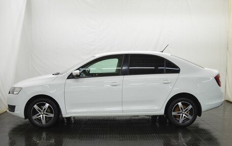 Skoda Rapid I, 2018 год, 915 000 рублей, 8 фотография