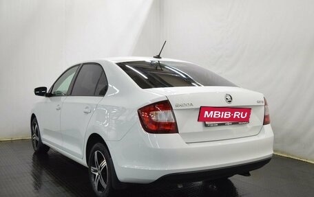 Skoda Rapid I, 2018 год, 915 000 рублей, 7 фотография