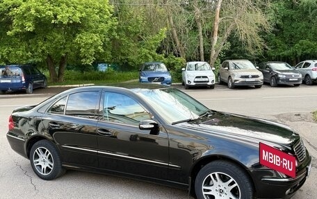 Mercedes-Benz E-Класс, 2003 год, 720 000 рублей, 4 фотография