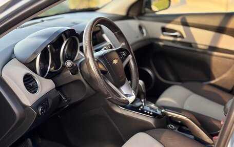 Chevrolet Cruze II, 2011 год, 700 000 рублей, 7 фотография