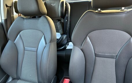 Audi A1, 2011 год, 1 300 000 рублей, 10 фотография