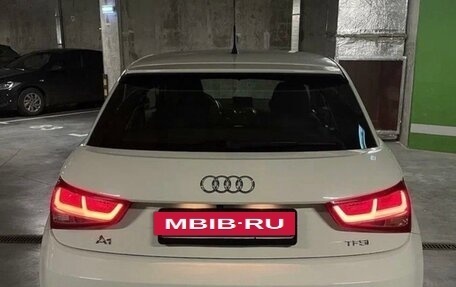 Audi A1, 2011 год, 1 300 000 рублей, 2 фотография