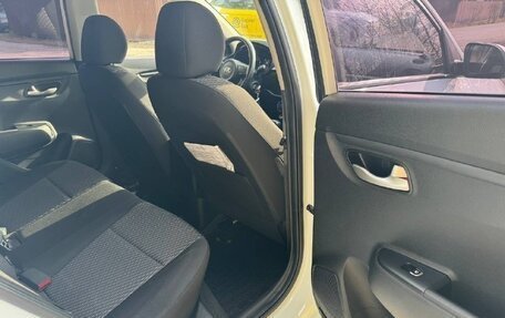 KIA Rio IV, 2018 год, 1 440 000 рублей, 26 фотография
