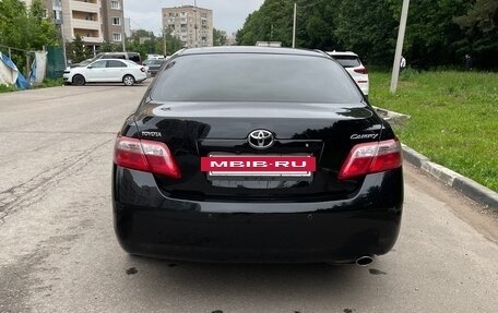 Toyota Camry, 2011 год, 1 380 000 рублей, 4 фотография