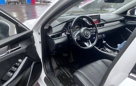 Mazda 6, 2018 год, 2 200 000 рублей, 6 фотография