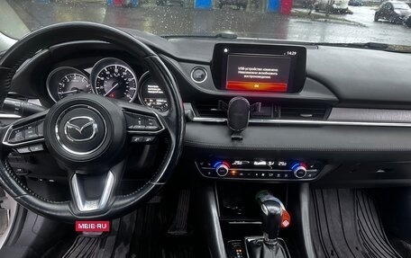 Mazda 6, 2018 год, 2 200 000 рублей, 7 фотография