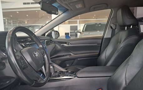 Toyota Camry, 2018 год, 2 447 000 рублей, 20 фотография