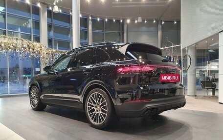 Porsche Cayenne III, 2022 год, 11 000 000 рублей, 9 фотография