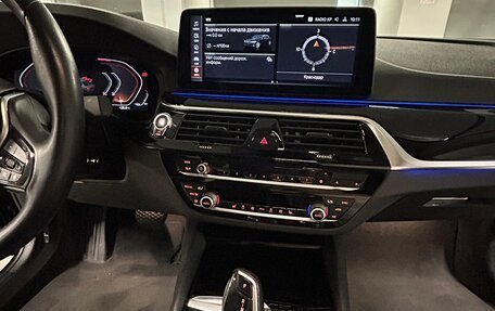 BMW 5 серия, 2021 год, 3 700 000 рублей, 8 фотография