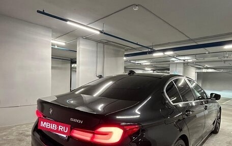 BMW 5 серия, 2021 год, 3 700 000 рублей, 10 фотография