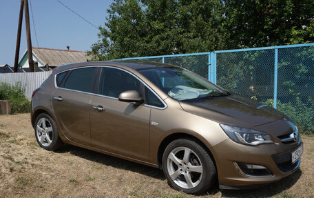 Opel Astra J, 2013 год, 980 000 рублей, 17 фотография