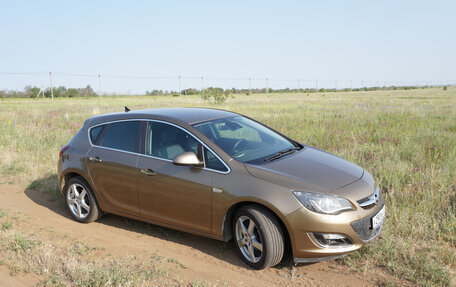 Opel Astra J, 2013 год, 980 000 рублей, 21 фотография