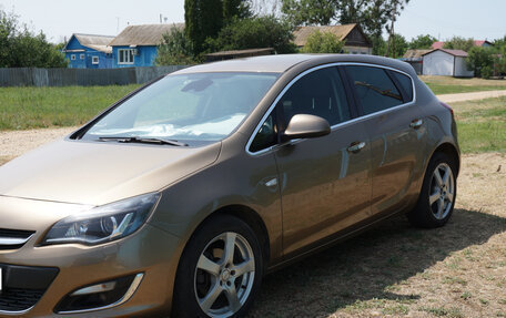 Opel Astra J, 2013 год, 980 000 рублей, 19 фотография