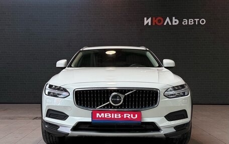 Volvo V90 Cross Country I рестайлинг, 2021 год, 4 000 000 рублей, 2 фотография
