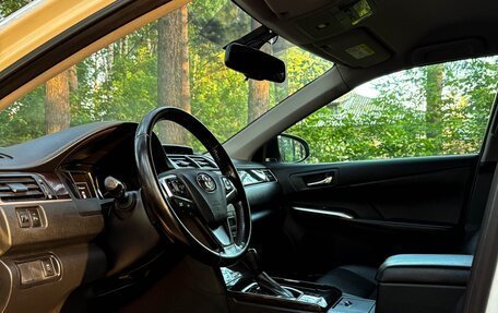 Toyota Camry, 2017 год, 2 360 000 рублей, 22 фотография
