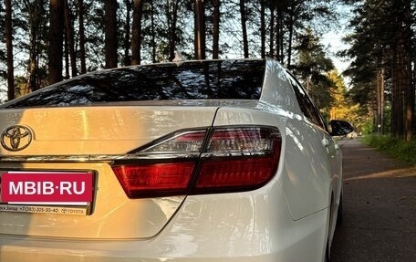 Toyota Camry, 2017 год, 2 360 000 рублей, 13 фотография