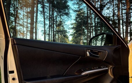 Toyota Camry, 2017 год, 2 360 000 рублей, 31 фотография