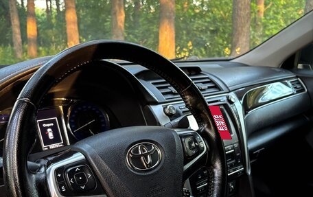 Toyota Camry, 2017 год, 2 360 000 рублей, 24 фотография