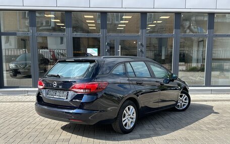 Opel Astra K, 2018 год, 1 380 000 рублей, 4 фотография