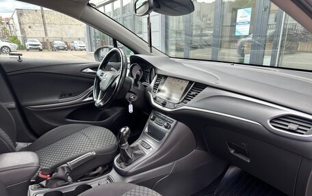 Opel Astra K, 2018 год, 1 380 000 рублей, 22 фотография