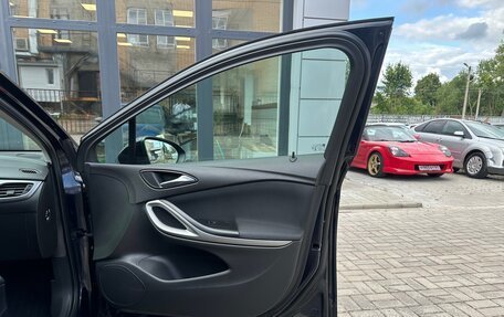 Opel Astra K, 2018 год, 1 380 000 рублей, 21 фотография