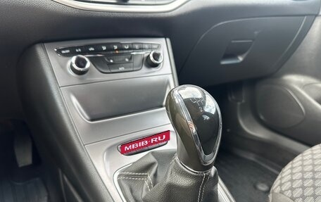 Opel Astra K, 2018 год, 1 380 000 рублей, 14 фотография