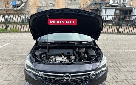 Opel Astra K, 2018 год, 1 380 000 рублей, 30 фотография