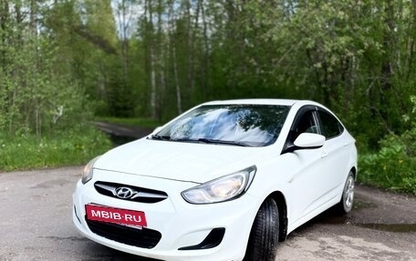 Hyundai Solaris II рестайлинг, 2014 год, 730 000 рублей, 4 фотография