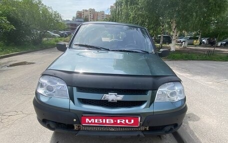 Chevrolet Niva I рестайлинг, 2011 год, 335 000 рублей, 1 фотография