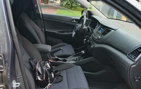 Hyundai Tucson III, 2016 год, 1 650 000 рублей, 3 фотография