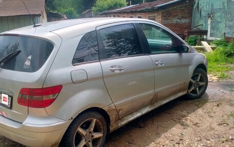 Mercedes-Benz B-Класс, 2005 год, 575 000 рублей, 3 фотография