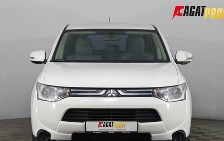 Mitsubishi Outlander III рестайлинг 3, 2012 год, 1 199 000 рублей, 2 фотография