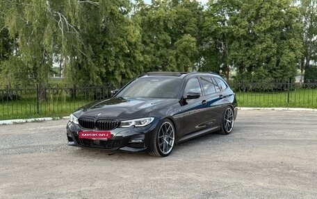 BMW 3 серия, 2019 год, 4 190 000 рублей, 12 фотография