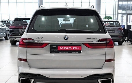 BMW X7, 2021 год, 9 380 000 рублей, 7 фотография