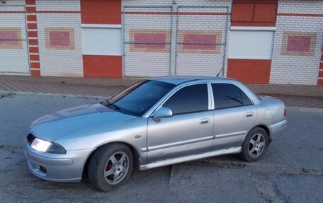Mitsubishi Carisma I, 2002 год, 267 627 рублей, 2 фотография