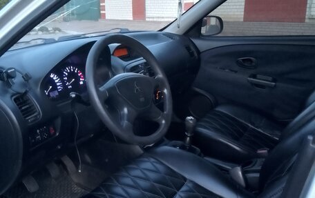Mitsubishi Carisma I, 2002 год, 267 627 рублей, 11 фотография