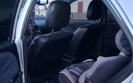 Mitsubishi Carisma I, 2002 год, 267 627 рублей, 10 фотография