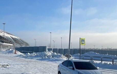 Hyundai Solaris II рестайлинг, 2012 год, 750 000 рублей, 18 фотография