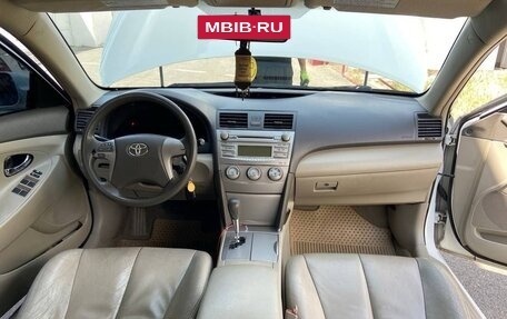 Toyota Camry, 2009 год, 1 100 000 рублей, 6 фотография