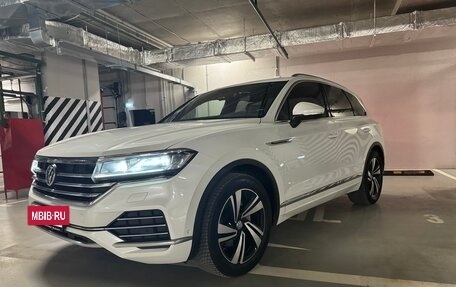 Volkswagen Touareg III, 2020 год, 5 300 000 рублей, 3 фотография