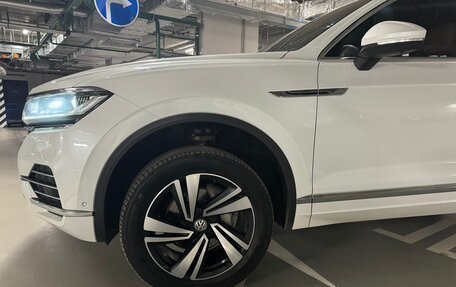 Volkswagen Touareg III, 2020 год, 5 300 000 рублей, 11 фотография
