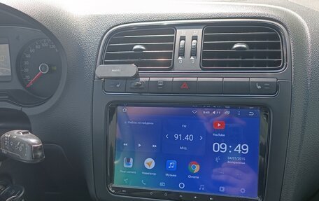 Volkswagen Polo VI (EU Market), 2015 год, 920 000 рублей, 14 фотография