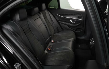 Mercedes-Benz E-Класс, 2018 год, 3 360 000 рублей, 7 фотография