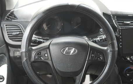 Hyundai Solaris II рестайлинг, 2013 год, 799 000 рублей, 12 фотография